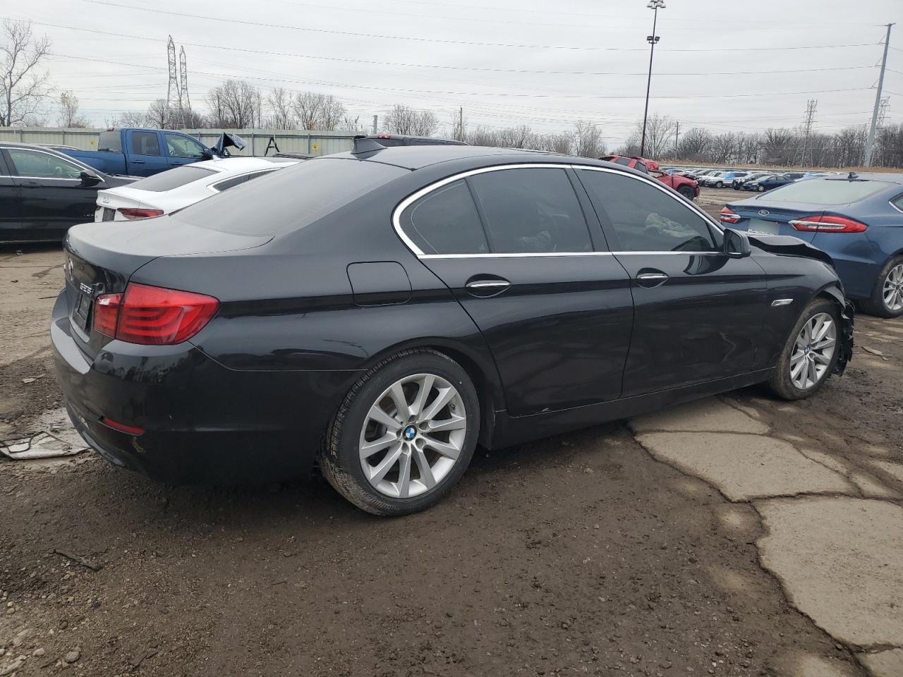 VIN WBAXH5C58DD108339 2013 BMW 5 SERIES no.3