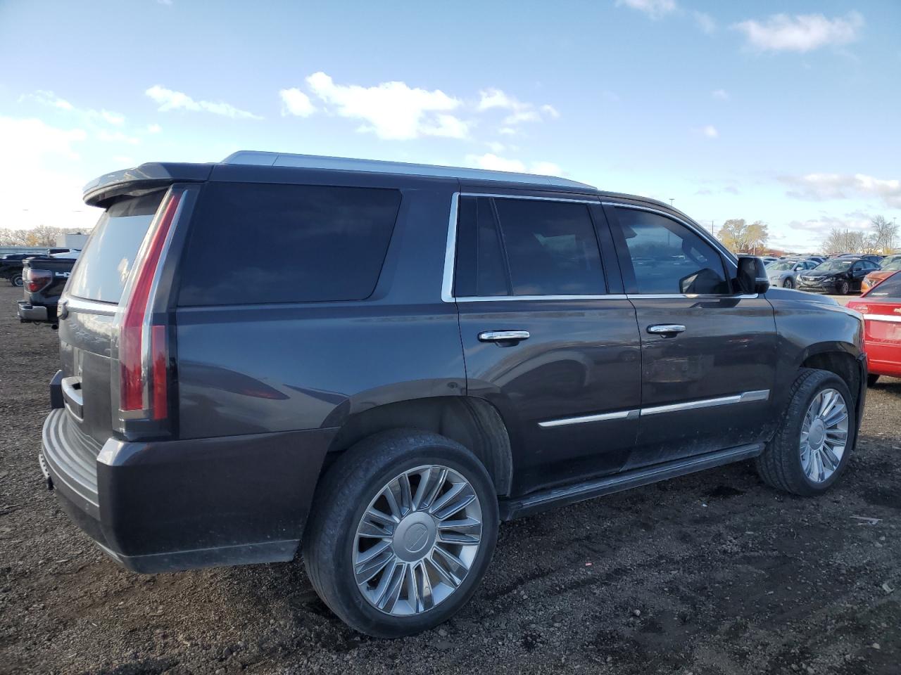 VIN 1GYS4PKJ9FR643540 2015 CADILLAC ESCALADE no.3