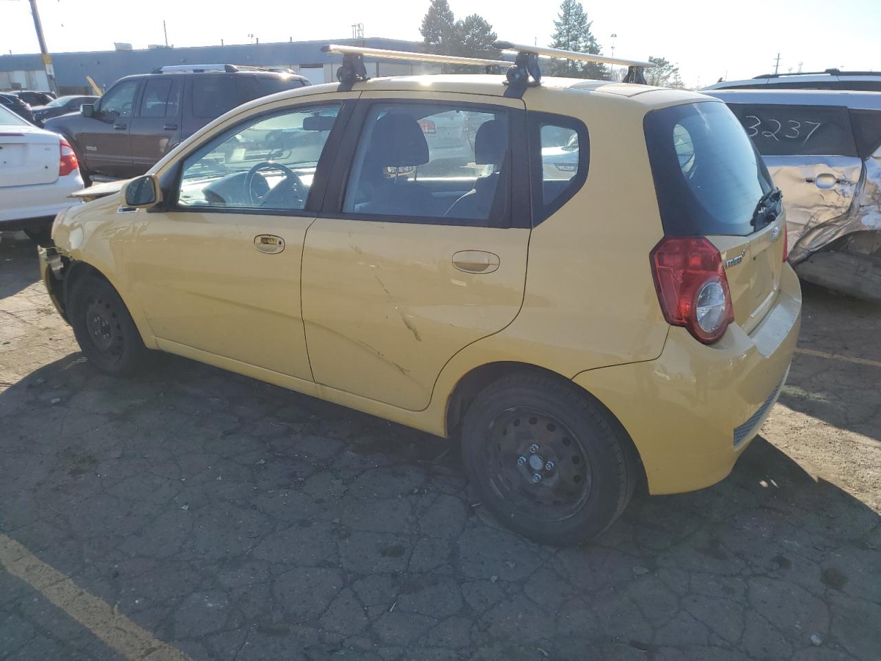 2010 Chevrolet Aveo - Image 2