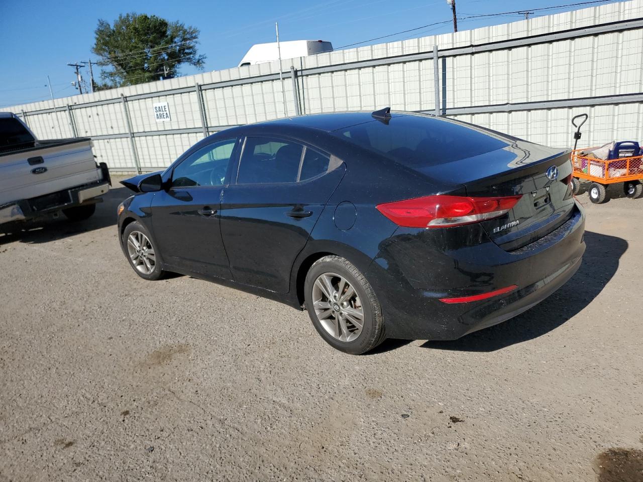 VIN 5NPD84LFXJH296019 2018 HYUNDAI ELANTRA no.2