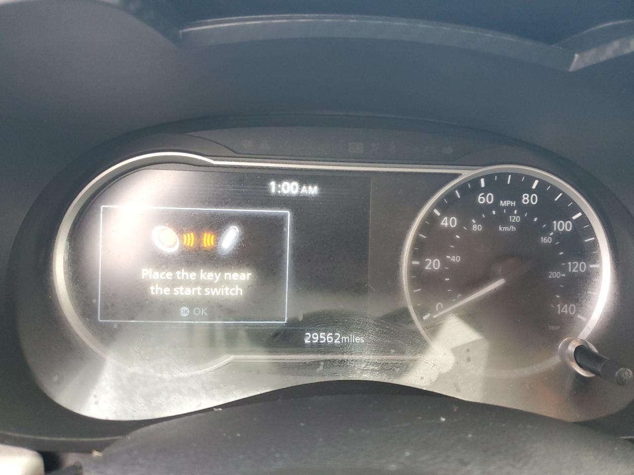 2021 Nissan Versa - Image 9