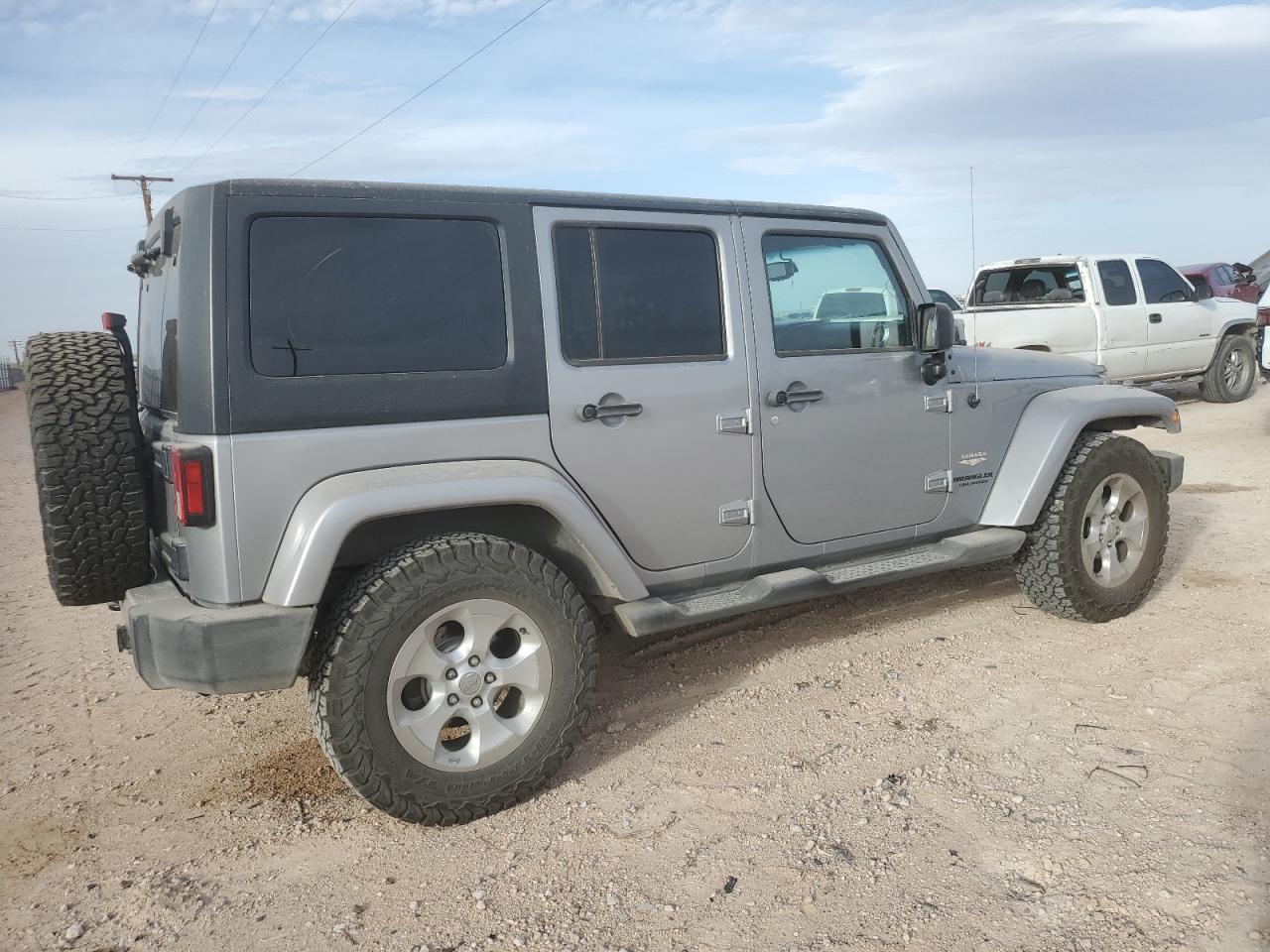2014 Jeep Wrangler - Image 3
