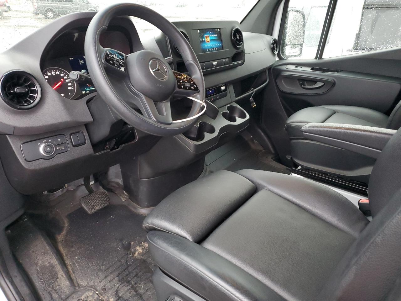 2024 Mercedes-Benz Sprinter - Image 8