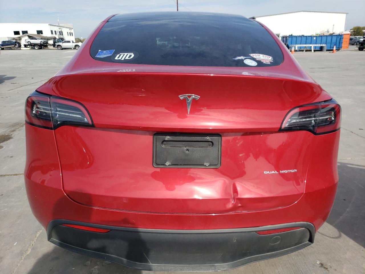 2023 Tesla Model Y VIN: 7SAYGDEEXPA136061 Lot: 82317644