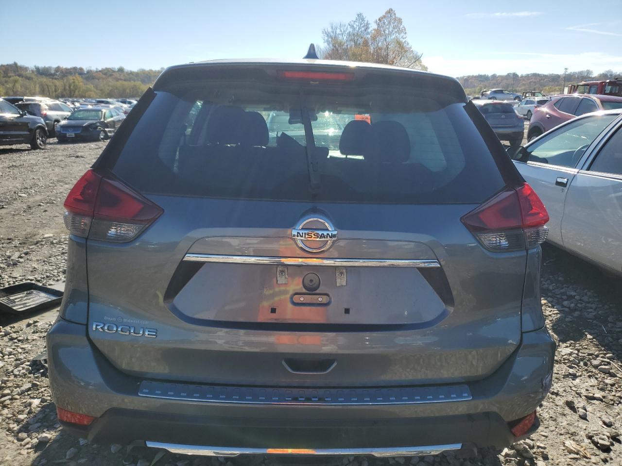2018 Nissan Rogue - Image 6