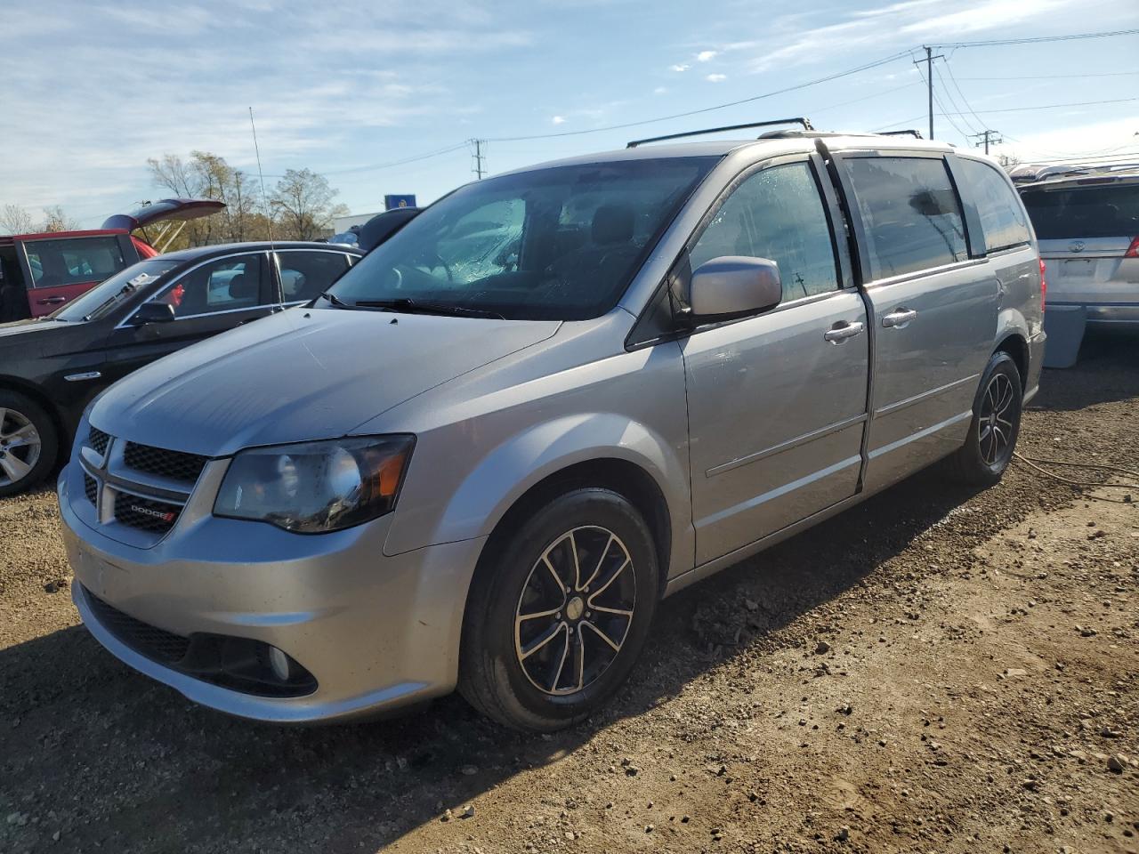 VIN 2C4RDGEG8HR546475 2017 DODGE CARAVAN no.1