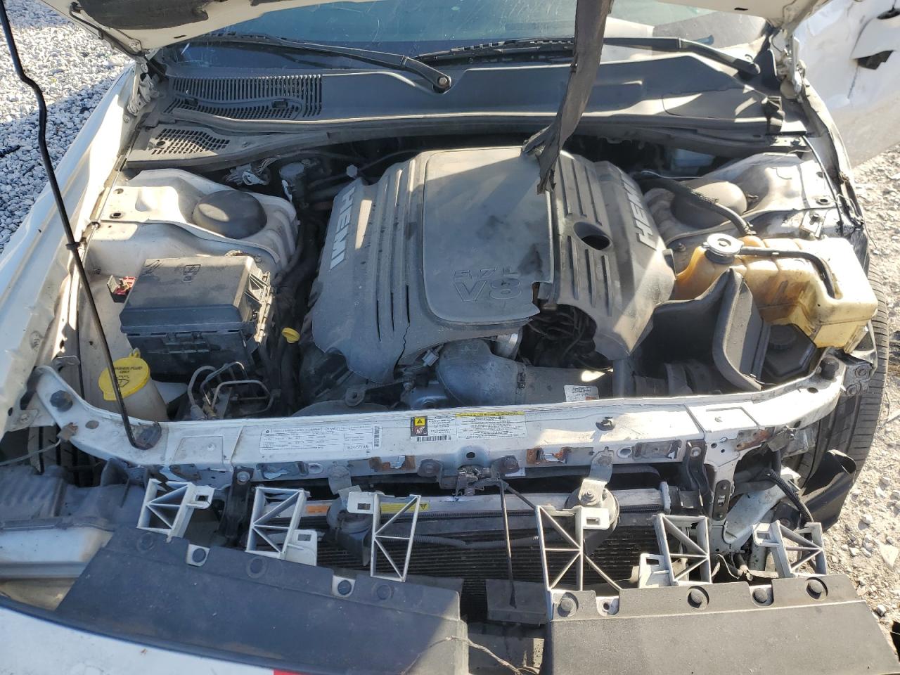 2009 Dodge Challenger - Image 12