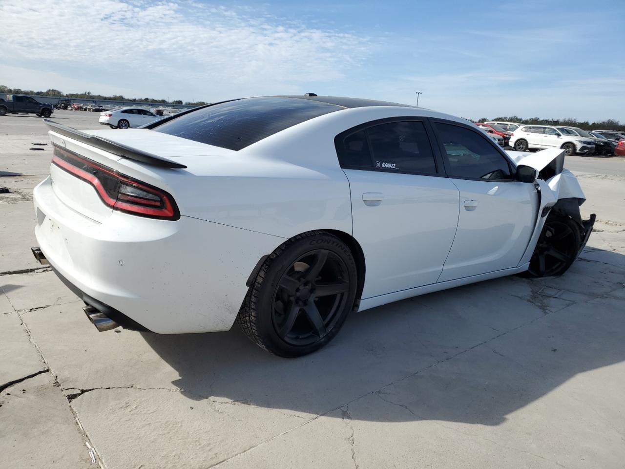 2019 Dodge Charger - Image 3