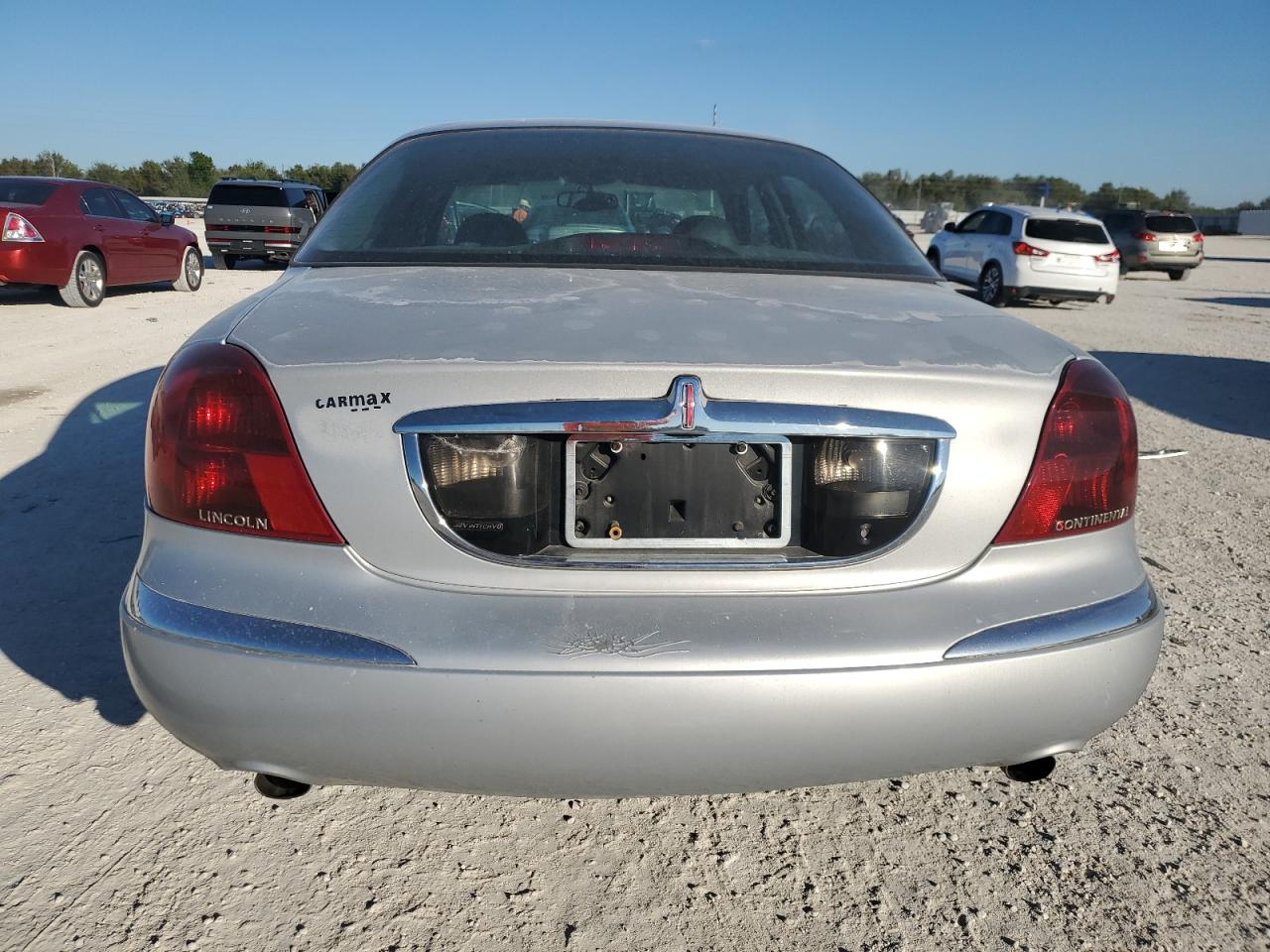 2001 Lincoln Continental VIN: 1LNHM97V01Y667338 Lot: 82692274