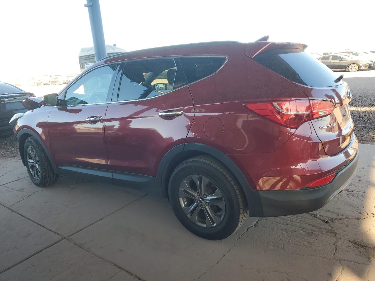 2014 Hyundai Santa Fe - Image 2