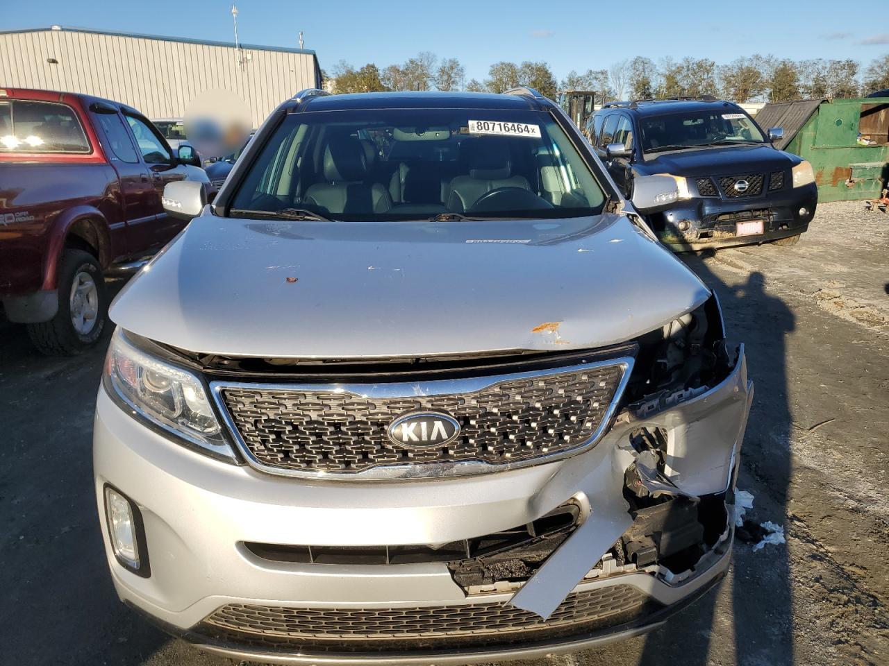 VIN 5XYKW4A75FG551148 2015 KIA SORENTO no.5