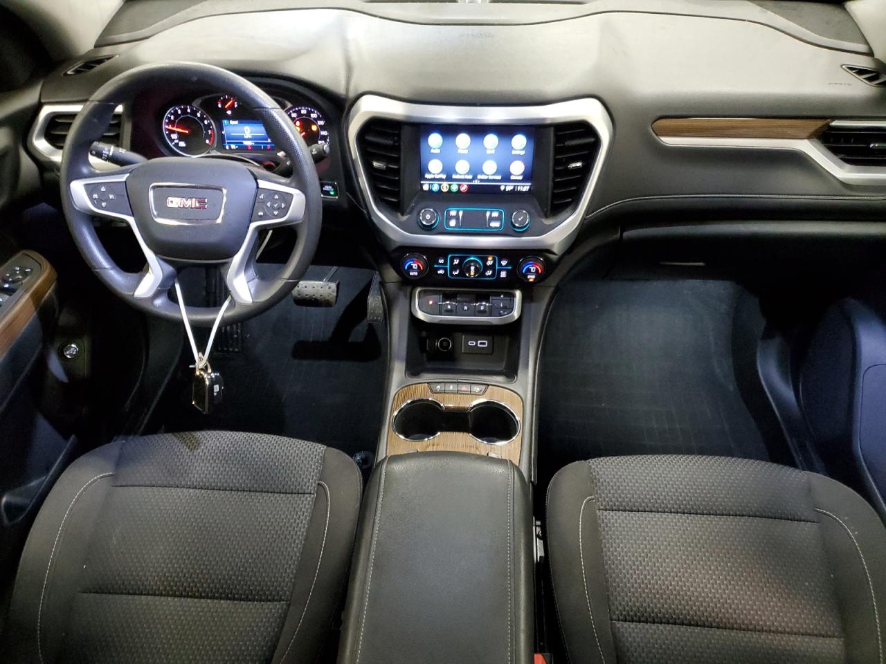 2021 GMC Acadia - Image 8