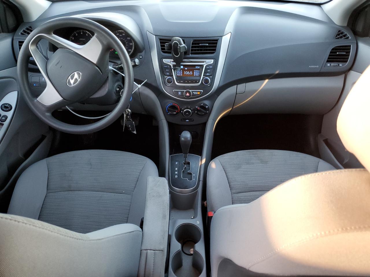 2017 Hyundai Accent - Image 8