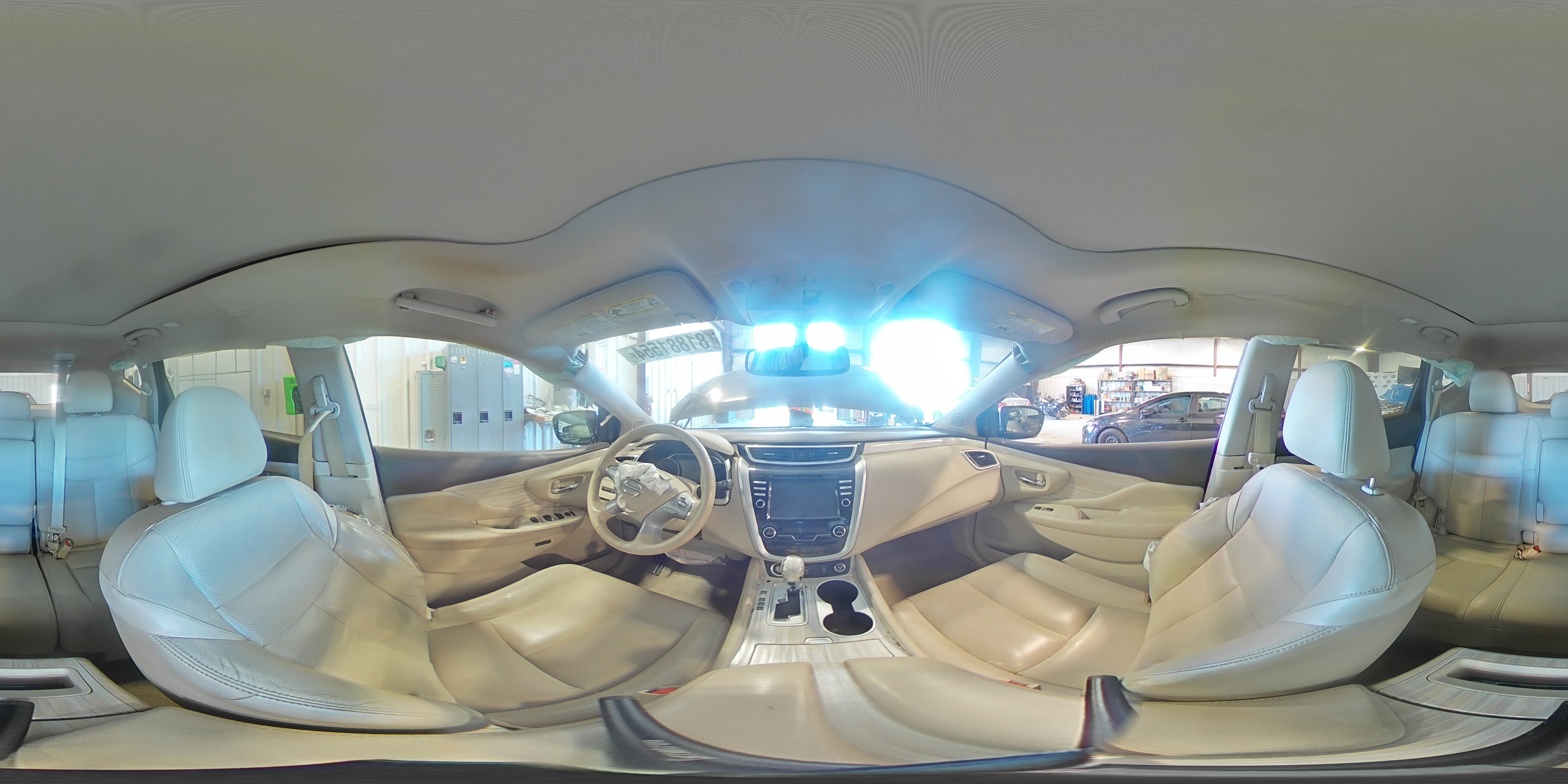 2015 Nissan Murano - Image 14