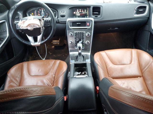  VOLVO S60 2015 Silver