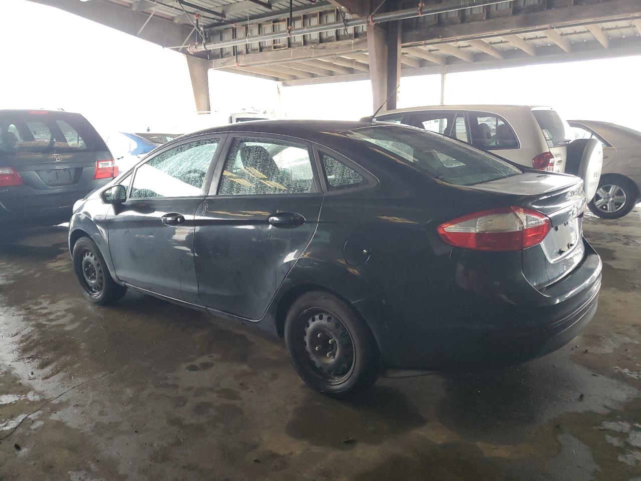 2014 Ford Fiesta - Image 2