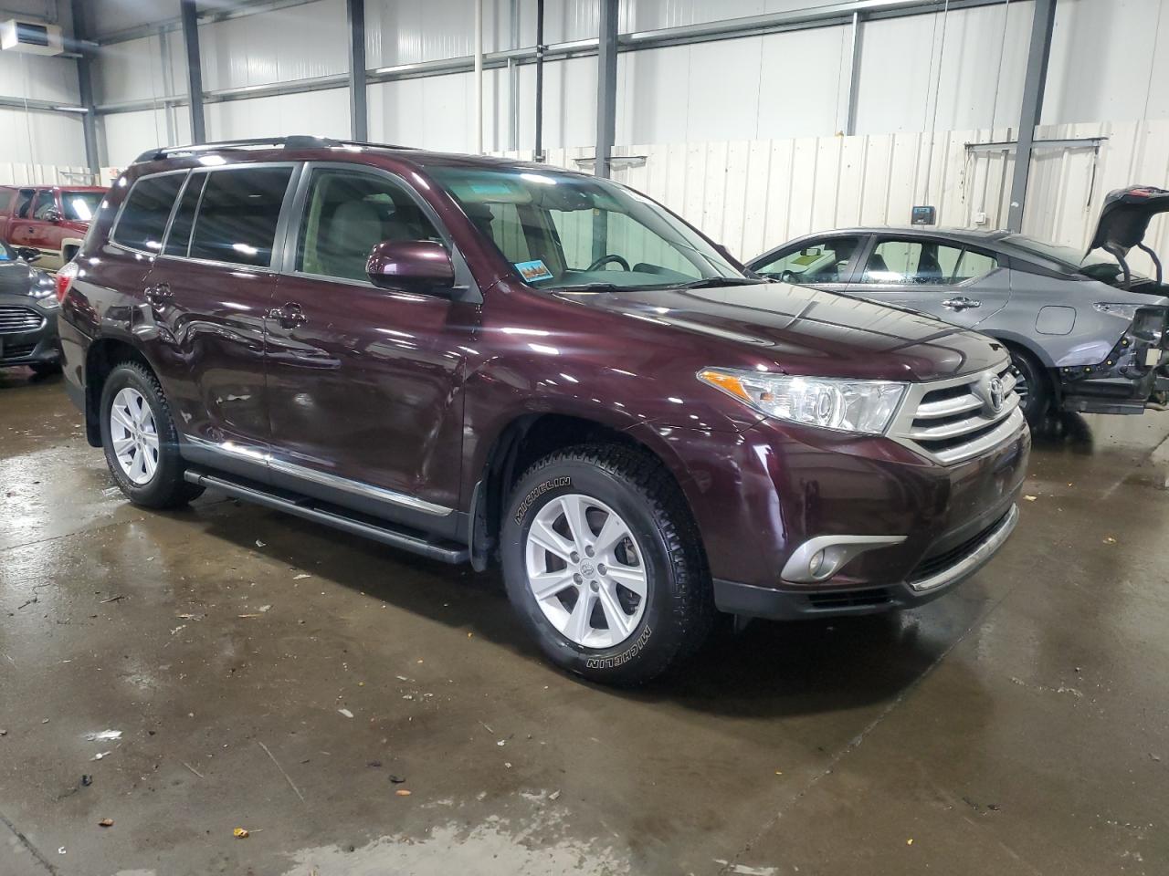 VIN 5TDBK3EH6DS271344 2013 TOYOTA HIGHLANDER no.4