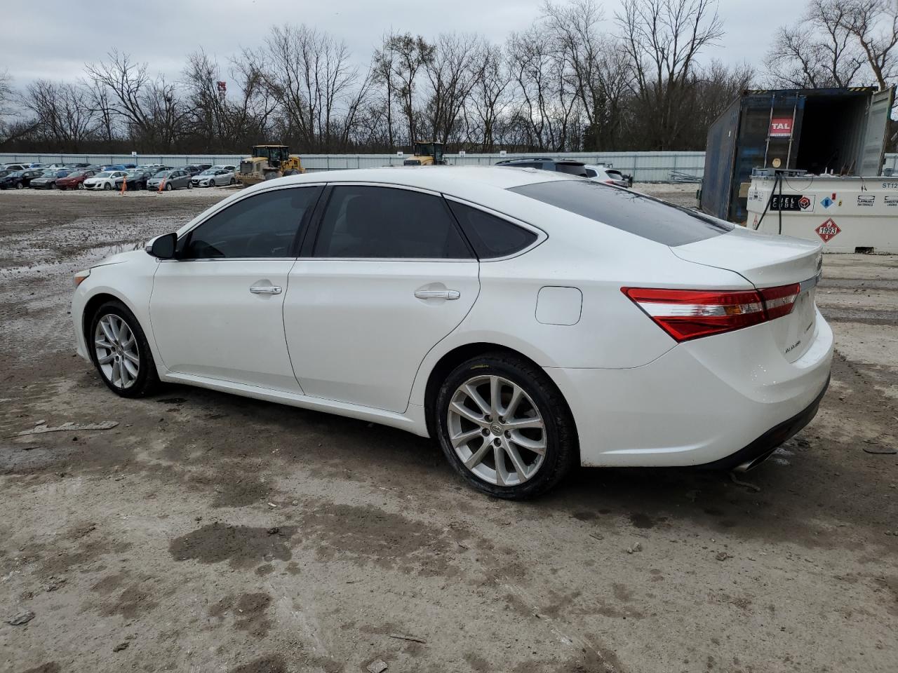 VIN 4T1BK1EB7DU056692 2013 TOYOTA AVALON no.2