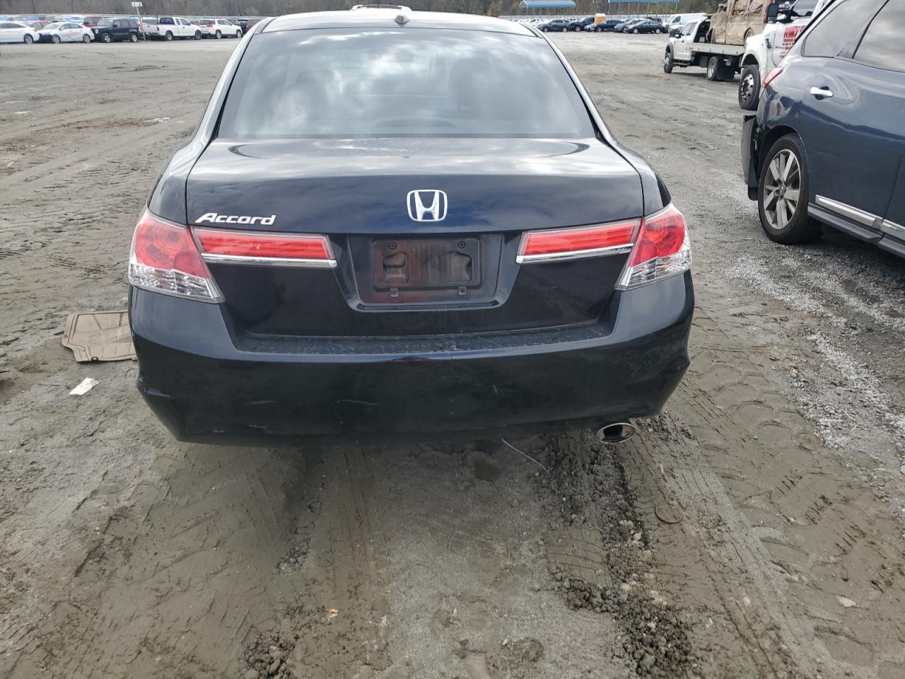 2011 Honda Accord Exl VIN: 1HGCP2F87BA005454 Lot: 79652794