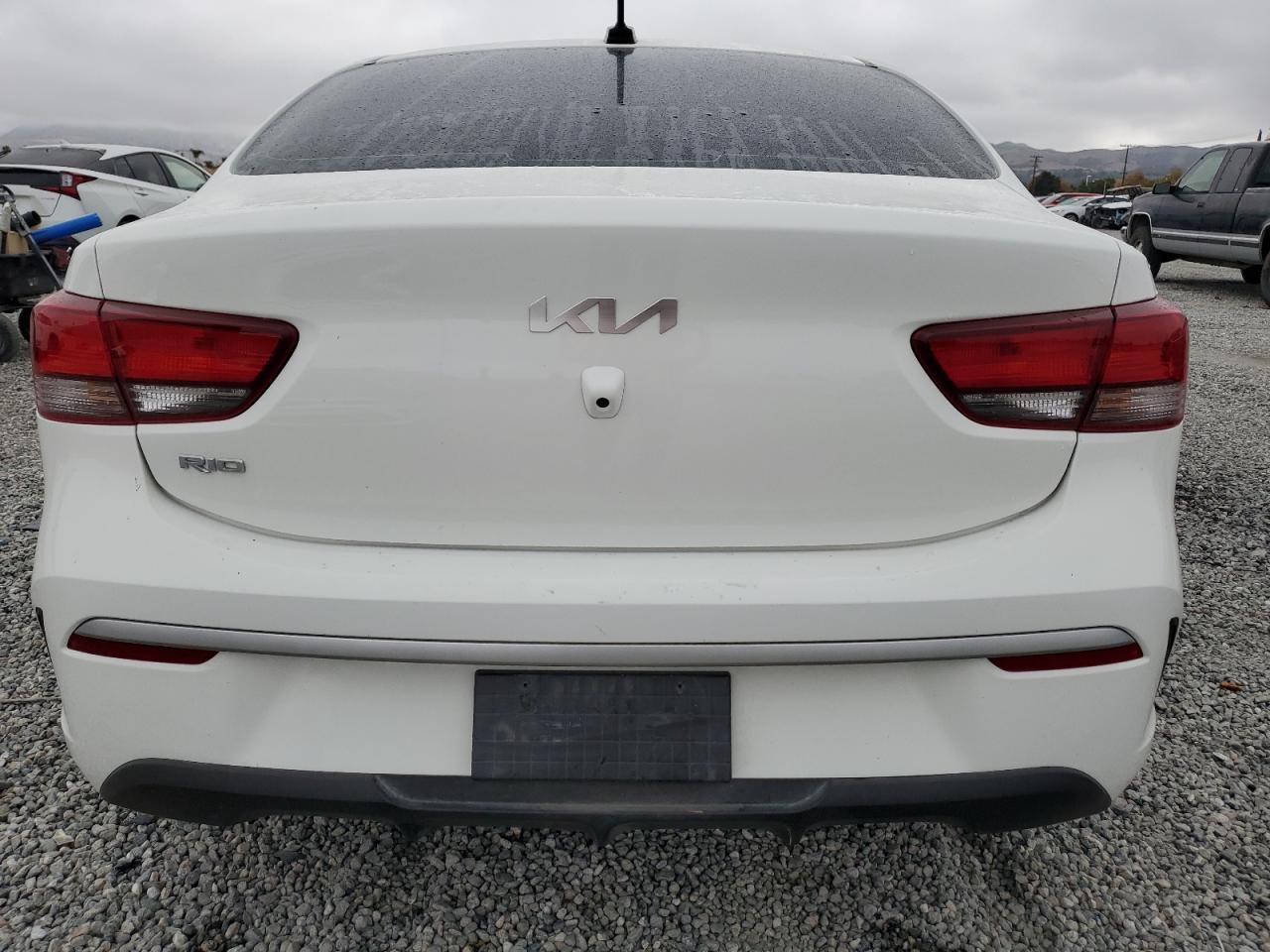 2023 Kia Rio - Image 6