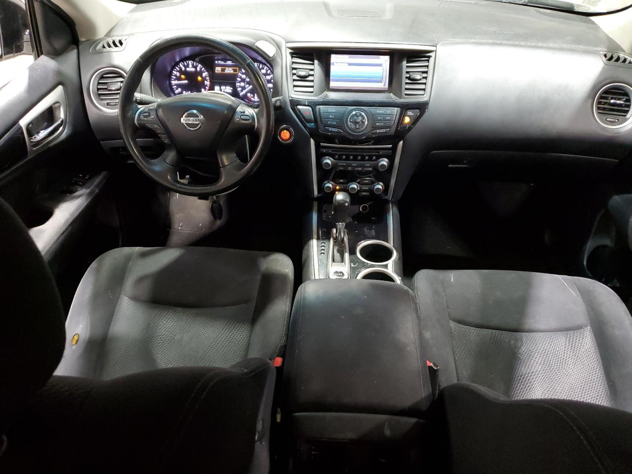 2013 Nissan Pathfinder - Image 8