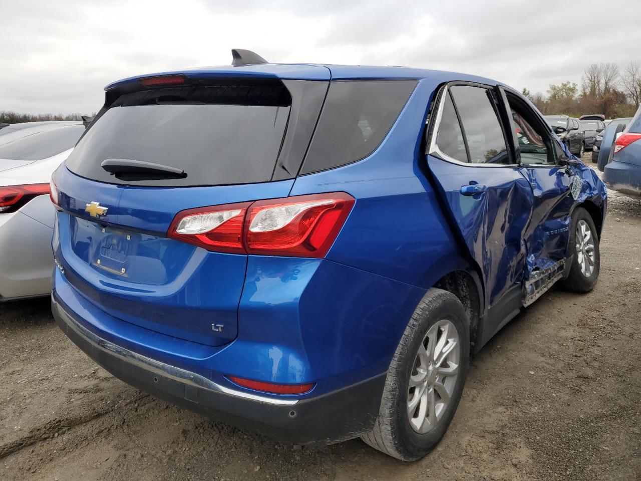 2019 Chevrolet Equinox - Image 3