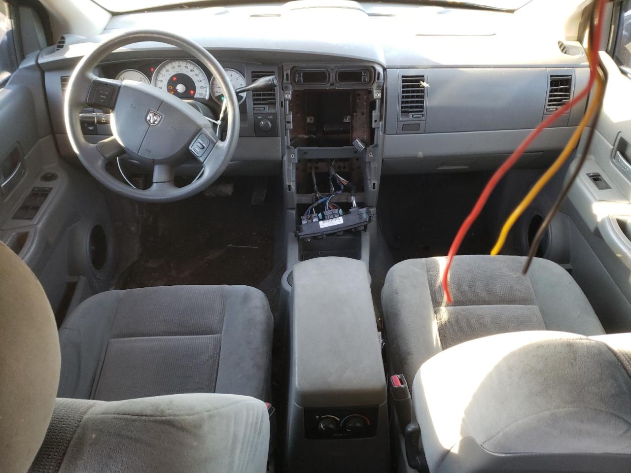 2005 Dodge Durango Slt VIN: 1D4HB48N25F545693 Lot: 81694914