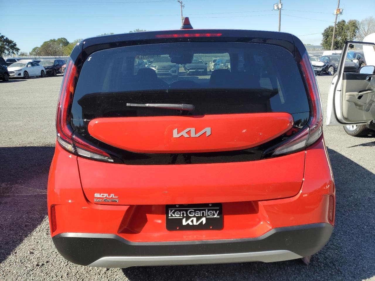 VIN KNDJ23AU3S7246293 2025 KIA SOUL no.6