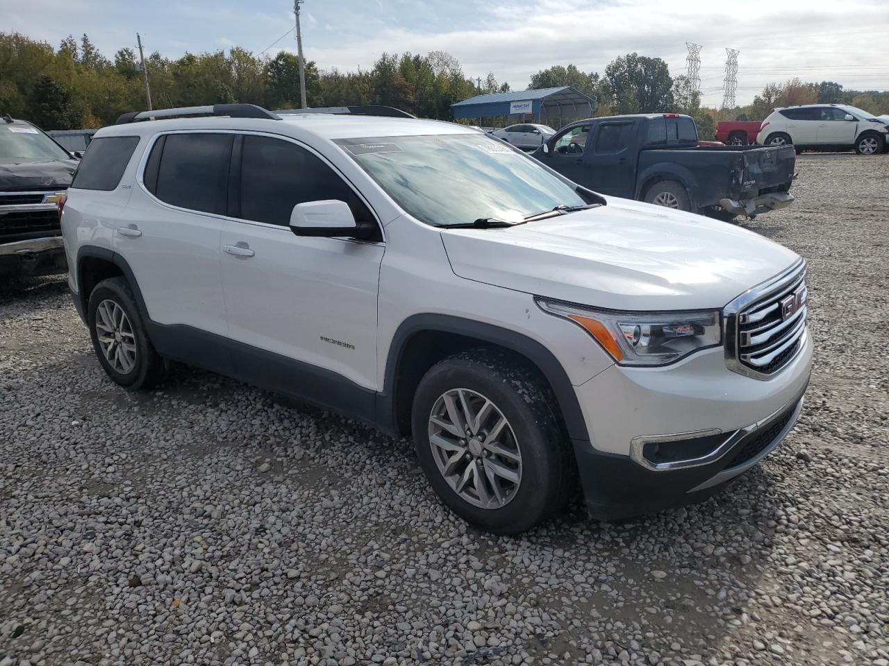 2017 GMC Acadia - Image 4