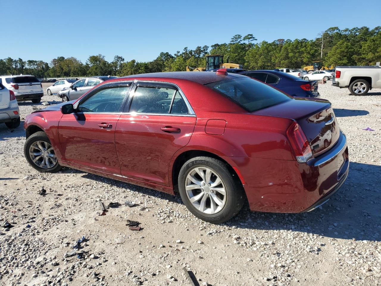 2015 Chrysler 300 - Image 2