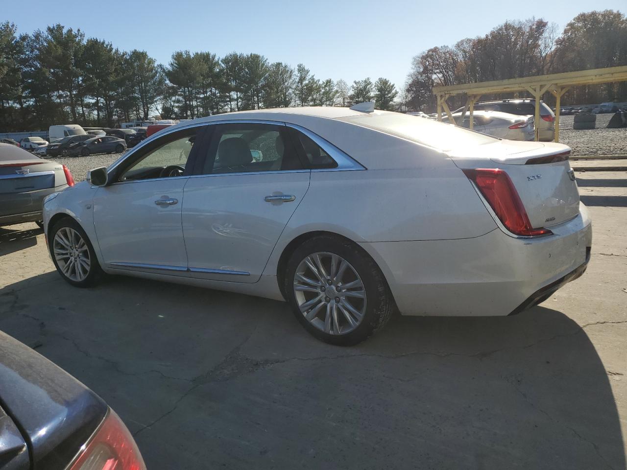 2018 Cadillac XTS - Image 2
