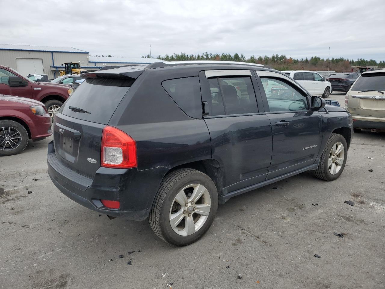 2012 Jeep Compass - Image 3