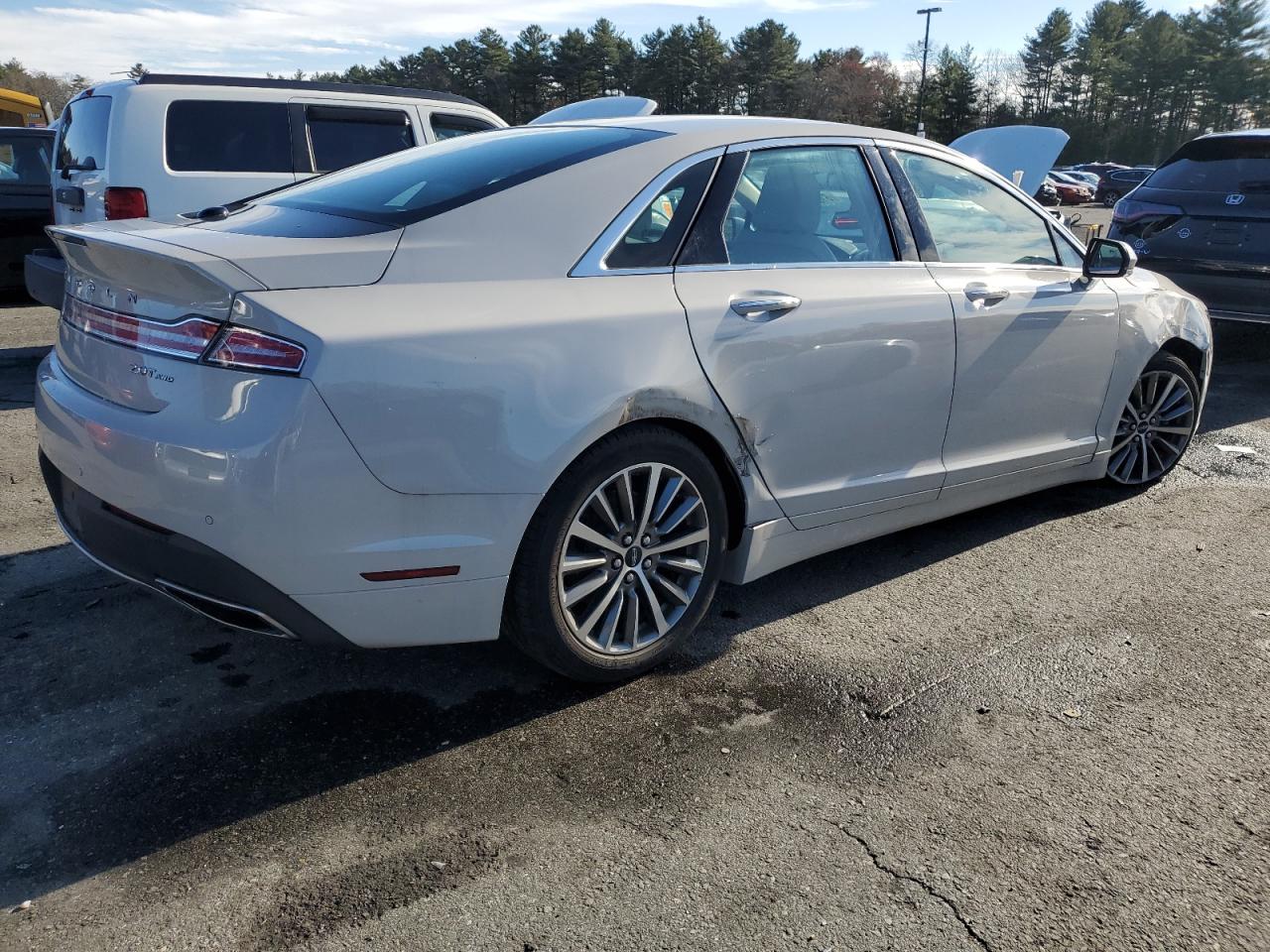 2020 Lincoln MKZ - Image 3