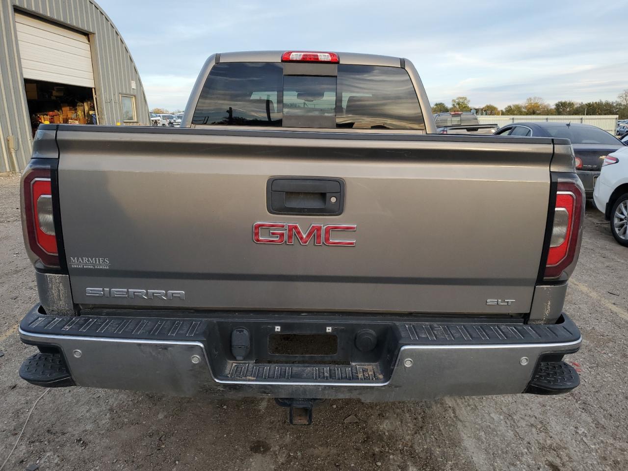 2017 GMC Sierra - Image 6
