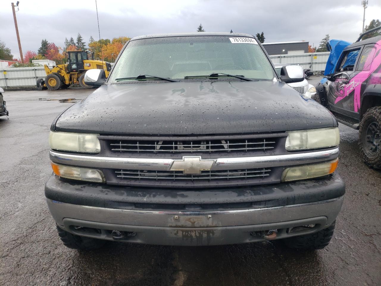 2002 Chevrolet Silverado - Image 5