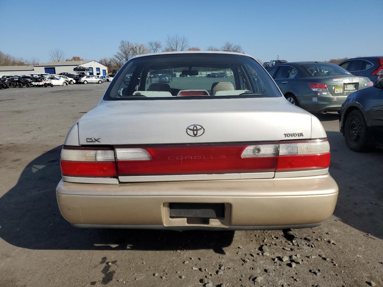 1997 Toyota Corolla Dx VIN: 2T1BB02E2VC194748 Lot: 81277194