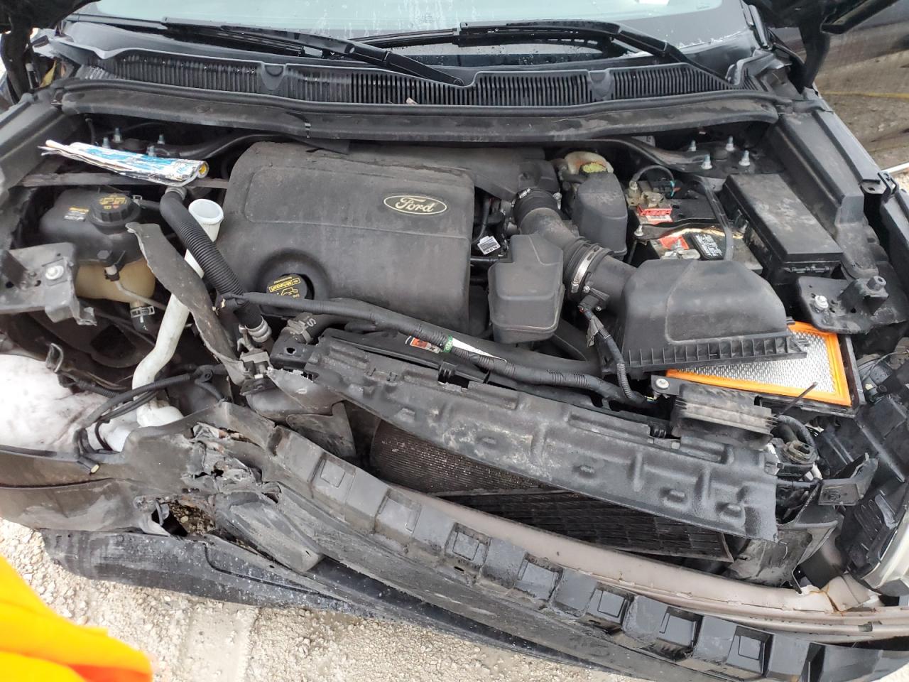 2013 Ford Explorer - Image 12