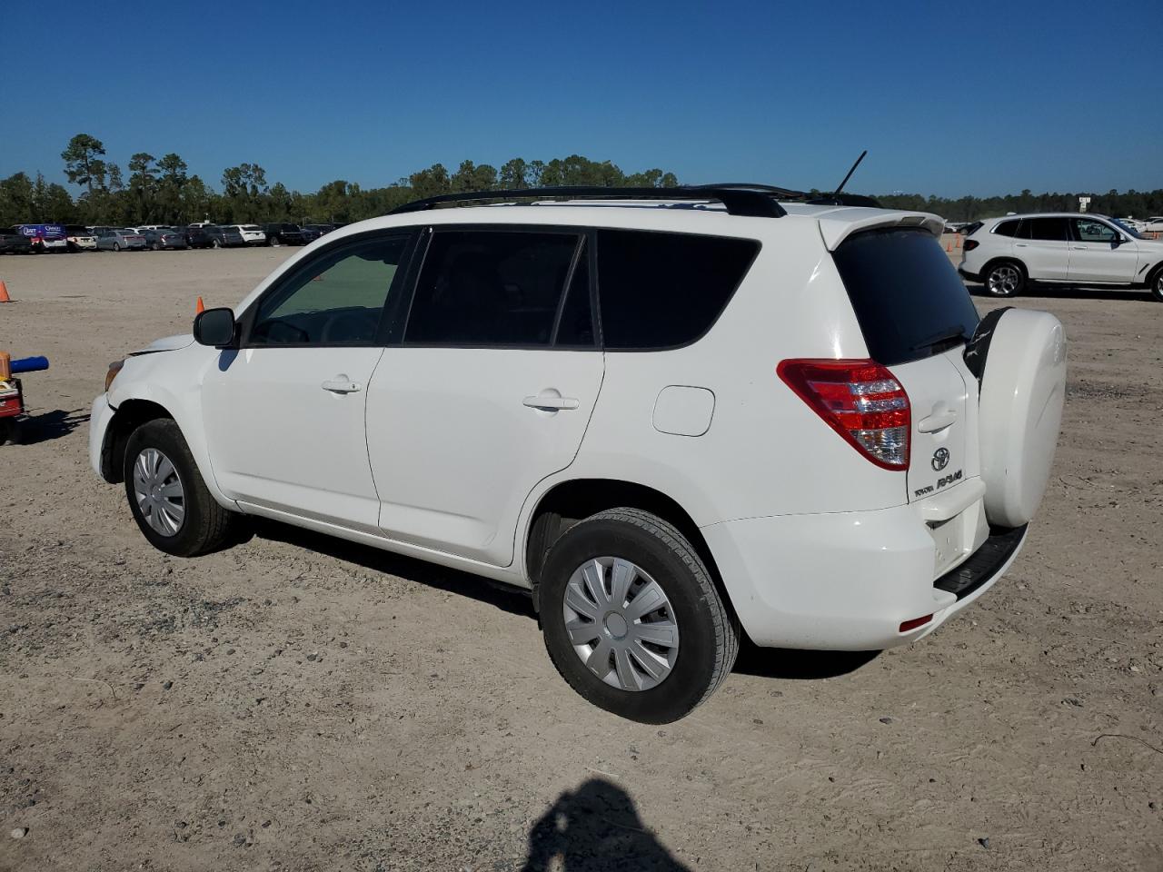 2009 Toyota RAV 4 - Image 2