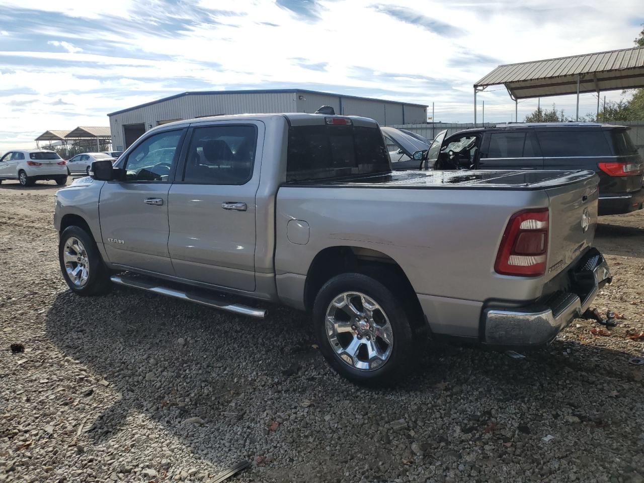 2019 RAM 1500 - Image 2