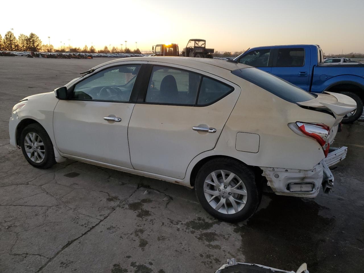 2017 Nissan Versa - Image 2