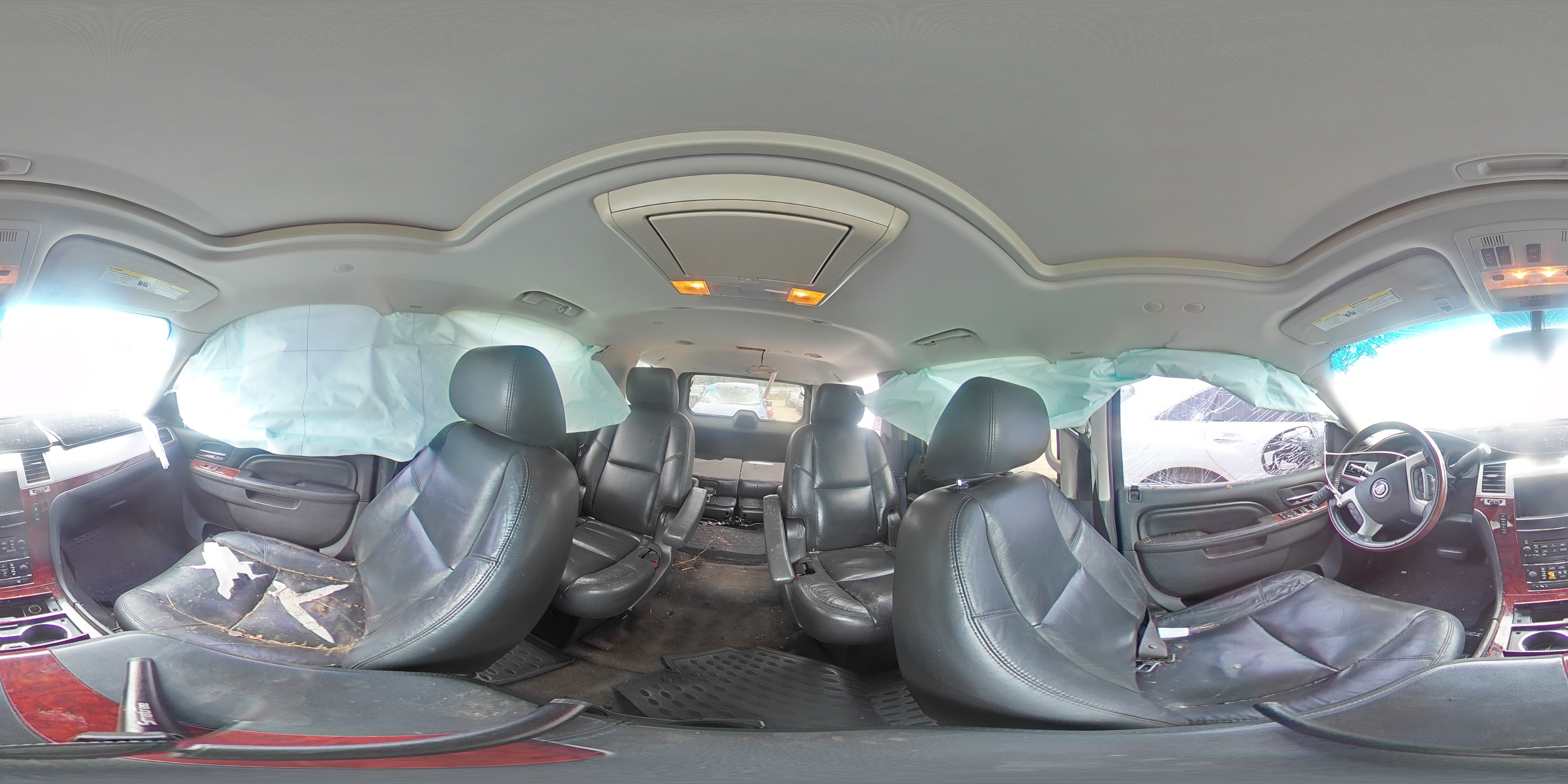 2011 Cadillac Escalade - Image 14