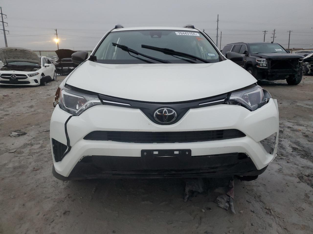 VIN JTMZFREV5HJ701542 2017 TOYOTA RAV4 no.5