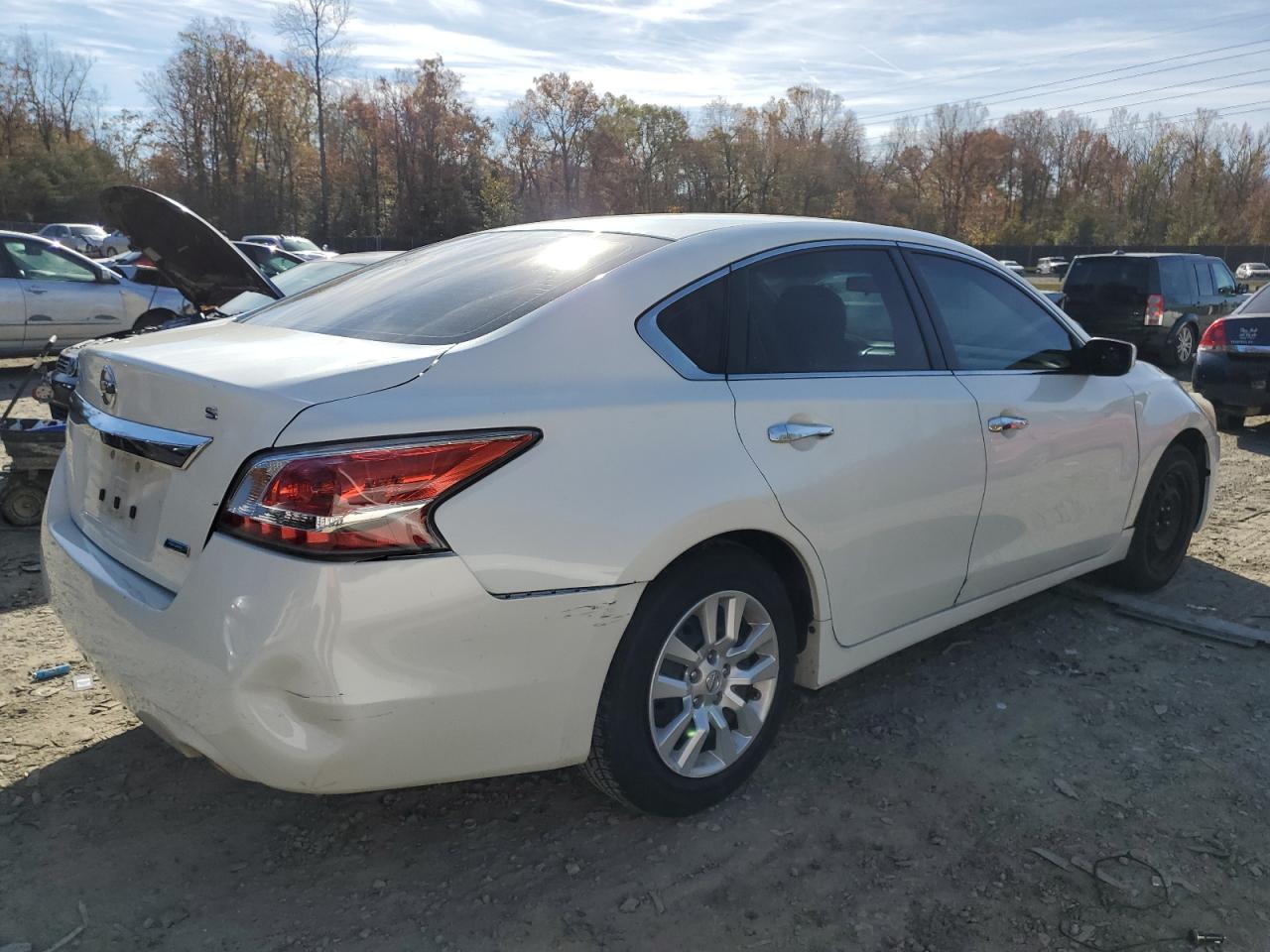 2014 Nissan Altima - Image 3