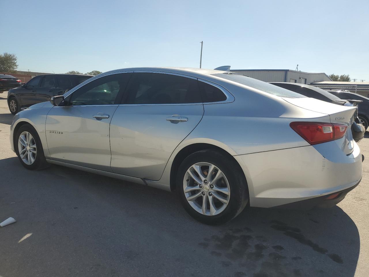 VIN 1G1ZE5ST8HF175398 2017 CHEVROLET MALIBU no.2