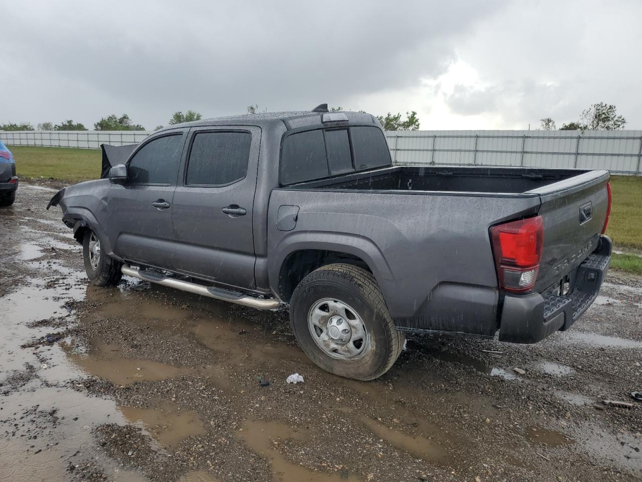 VIN 5TFAX5GN6JX121249 2018 TOYOTA TACOMA no.2