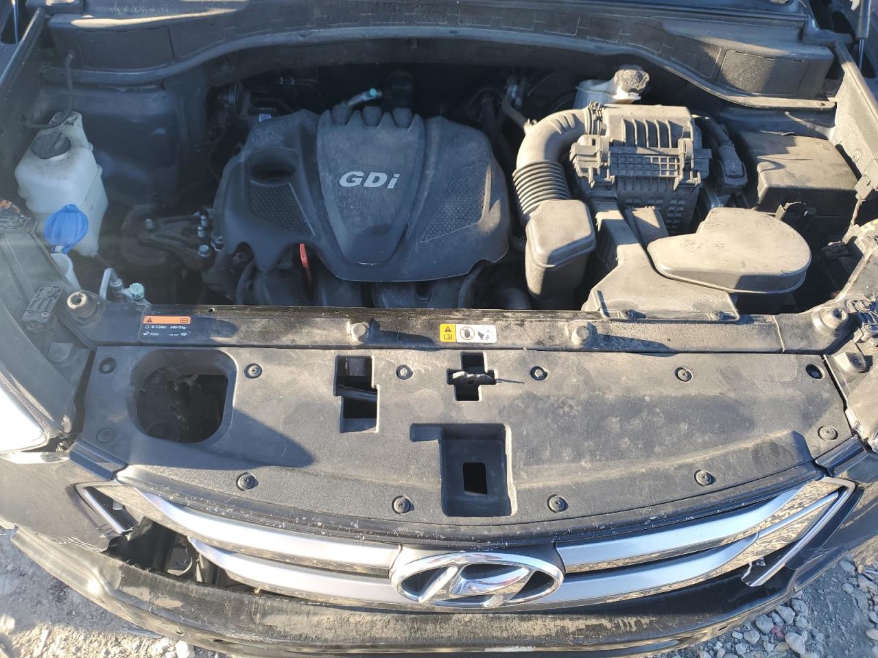 2015 Hyundai Santa Fe - Image 12