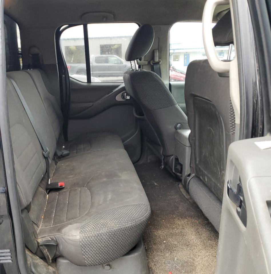 2012 Nissan Navara (Frontier) - Image 10