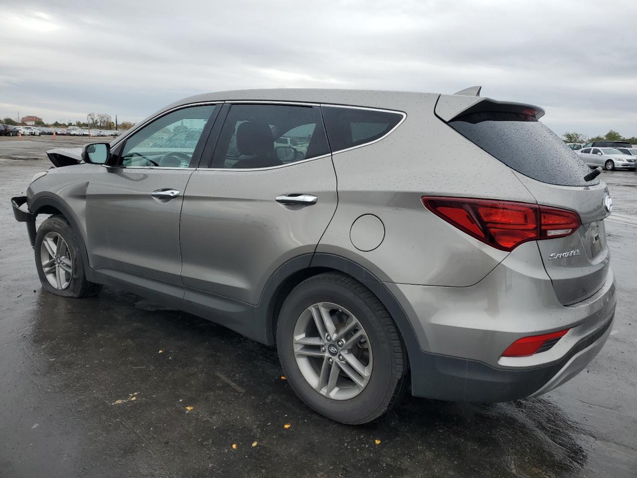 2017 Hyundai Santa Fe - Image 2