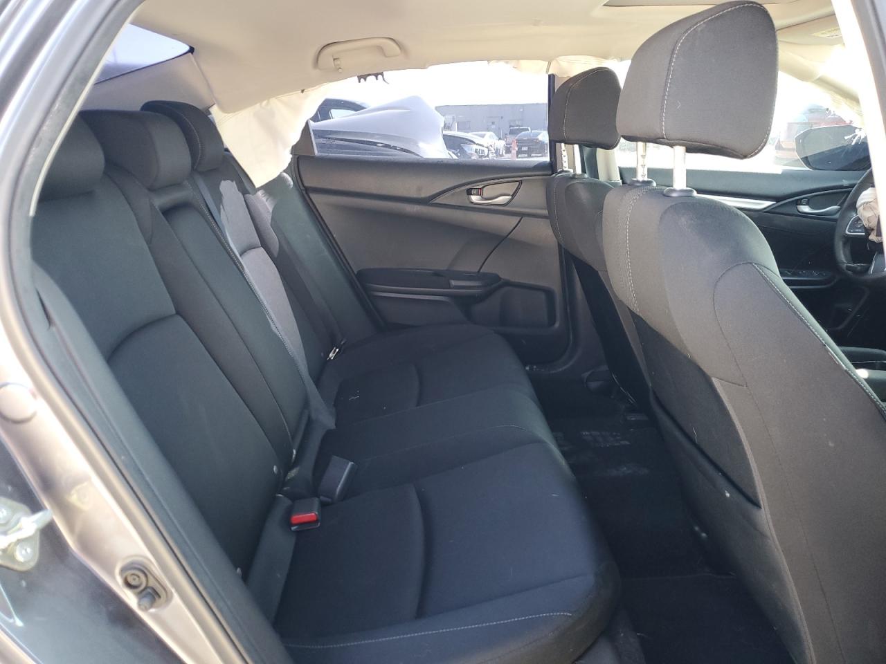2016 Honda Civic - Image 10