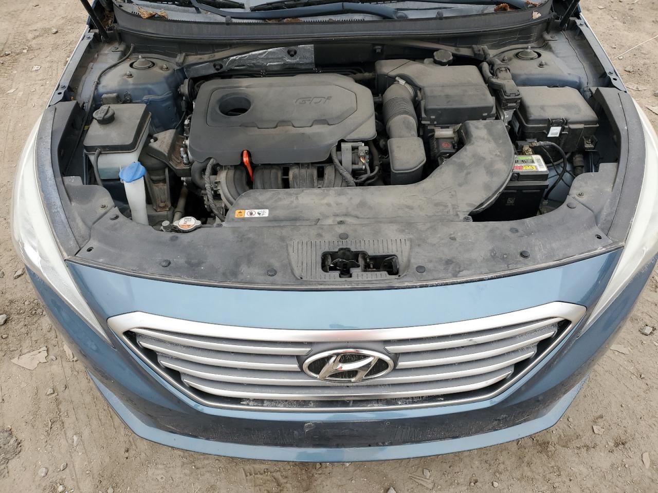 2015 Hyundai Sonata - Image 12
